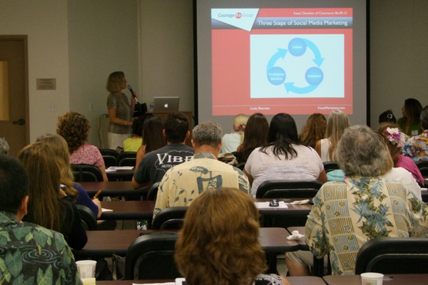 Linda Sherman teaching OCET Kauai Chamber Social Media